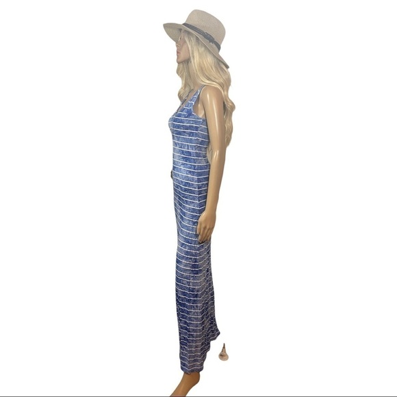 BLUE and white striped tie-dye maxi sundress - Picture 3 of 7